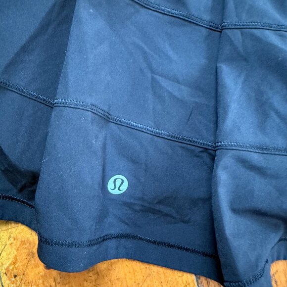 Lululemon Black Pace Rival Mid-Rise Skirt - Picture 8 of 8
